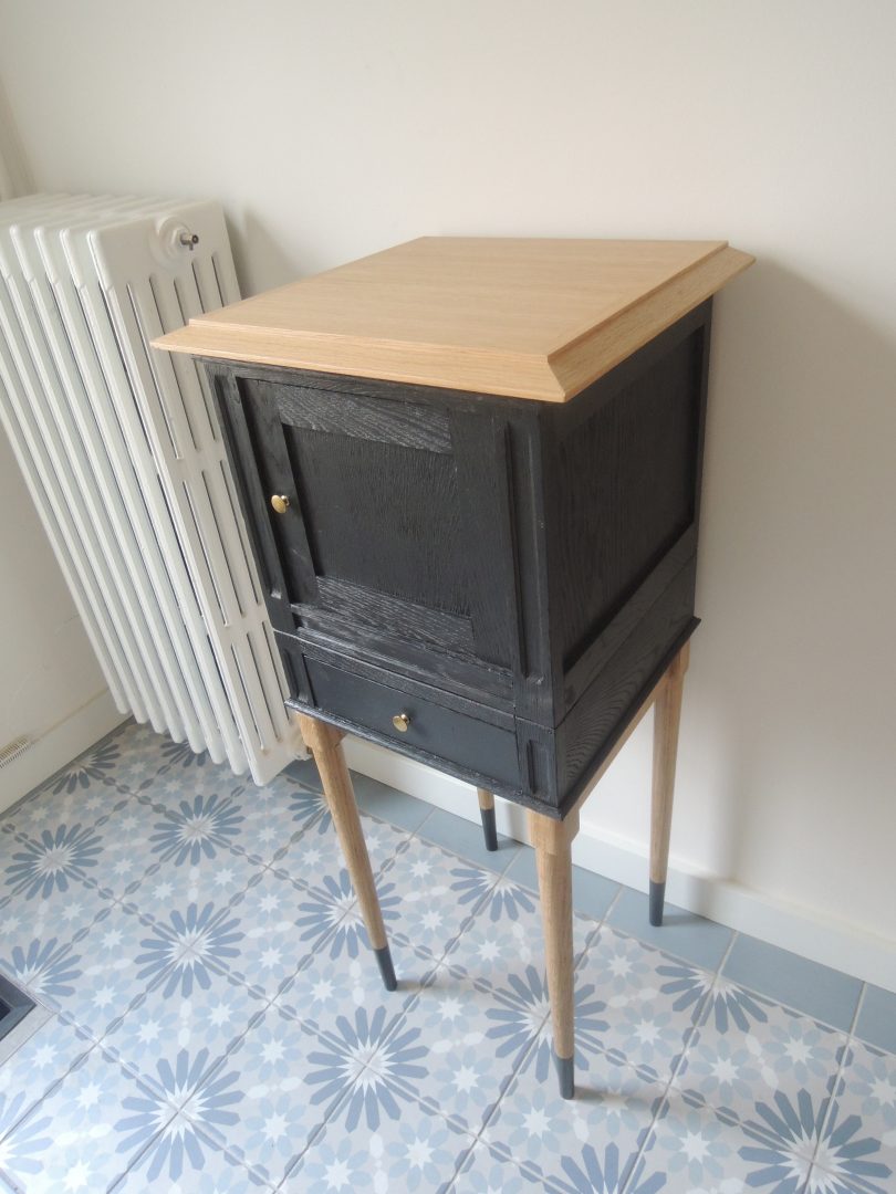 Table de chevet